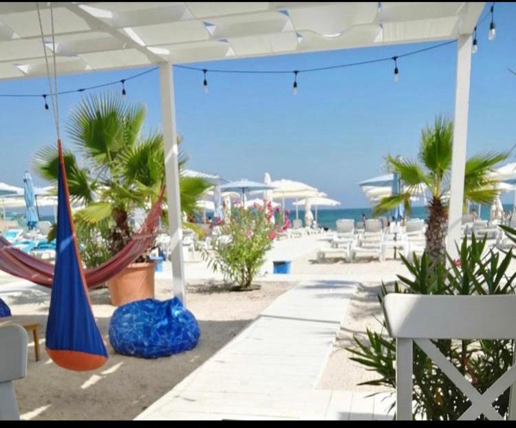 Lira Beach Studio Mamaia Ngoại thất bức ảnh