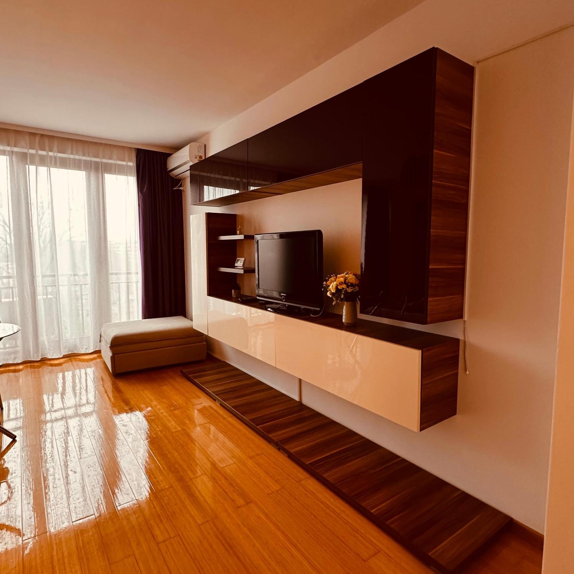 Lira Beach Studio Mamaia Ngoại thất bức ảnh